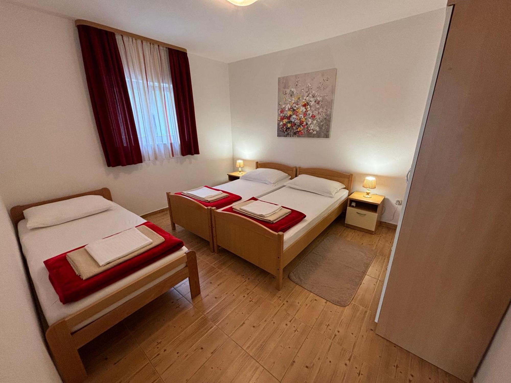 Kristina Apartments Zadar Extérieur photo