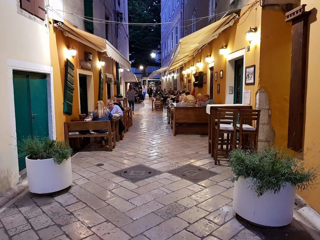 Kristina Apartments Zadar Extérieur photo